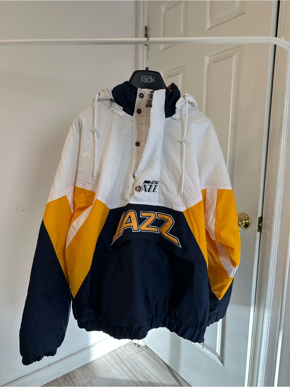 STARTER- Utah Jazz Half-Zip Jacket W/ Removable Hoodie